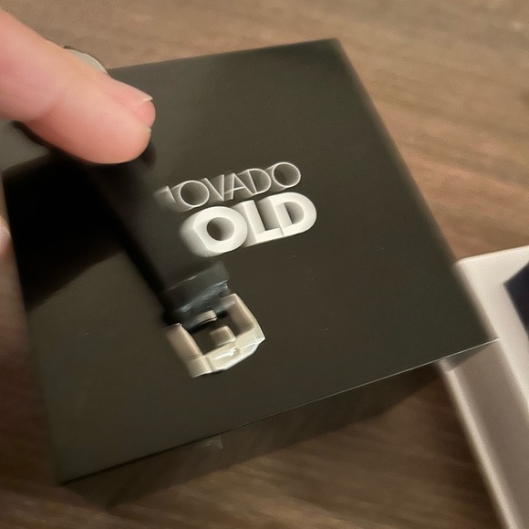 MOVADO BOLD new with box no tags - Picture 7 of 9